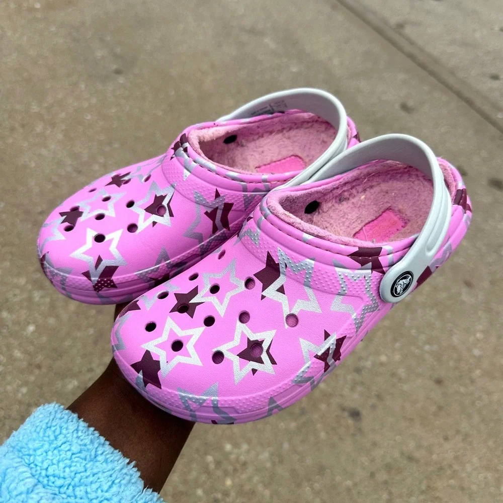 Crocs Kids Classic Lined Disco Dance Party Clogs Size J 2 Pink Sandals‎